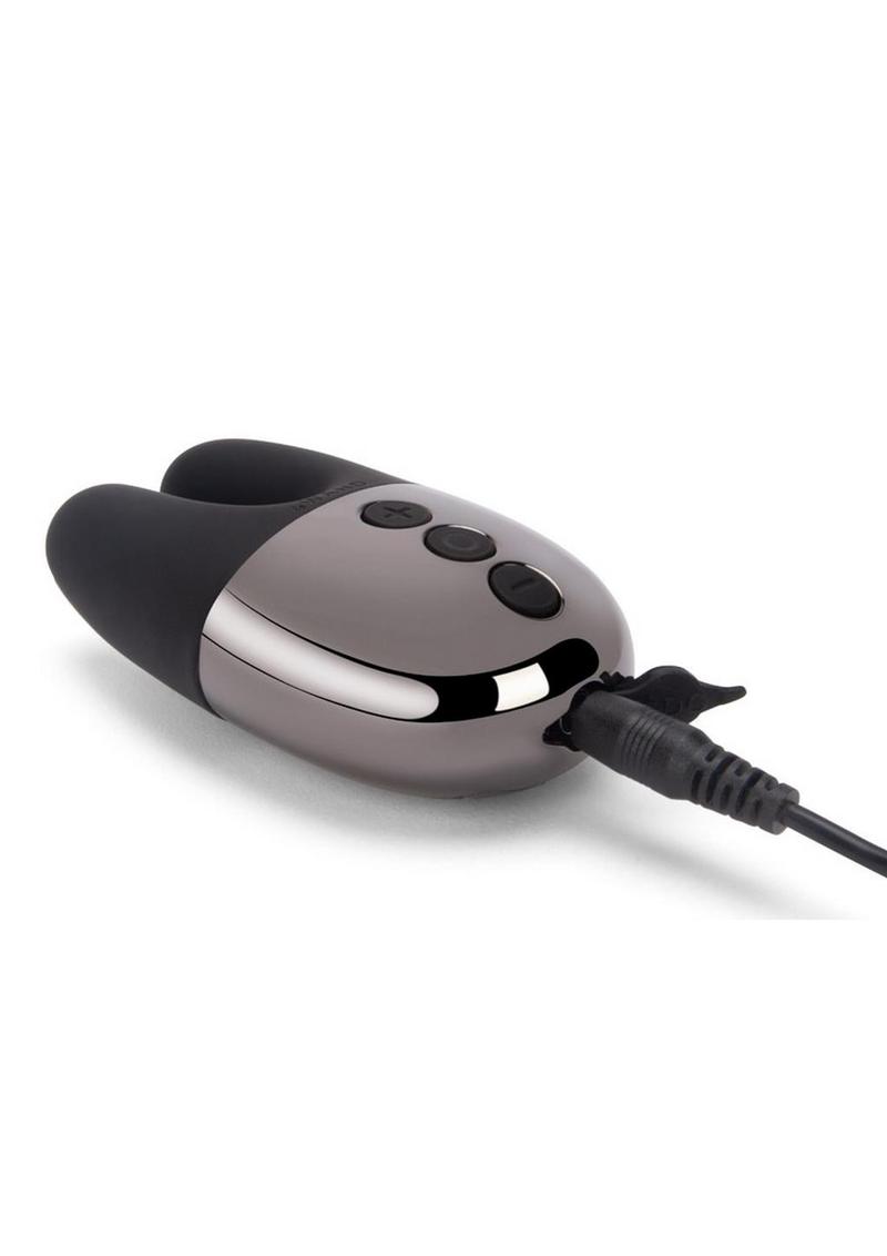 Le Wand Double Vibe Rechargeable Silicone Rabbit Vibrator - Black